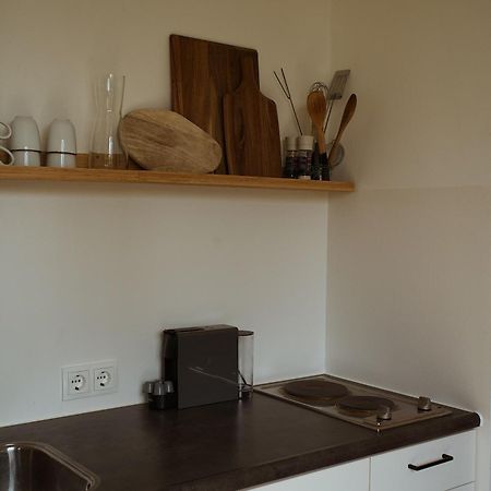 Modern Tiny House op rustig Watersportpark Villa Elahuizen Buitenkant foto